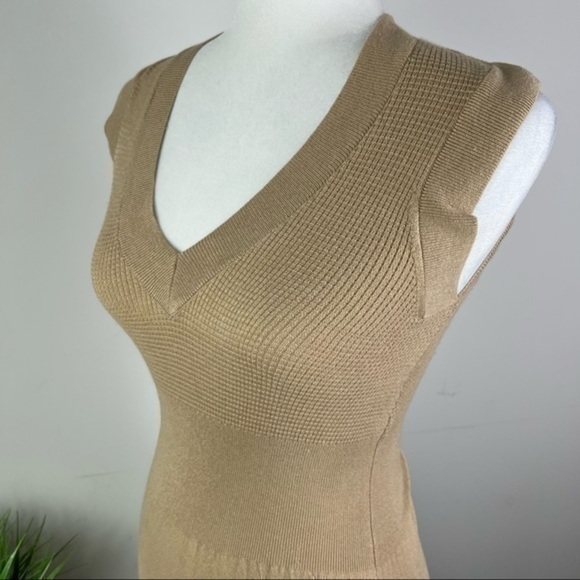 ATM womens beige stretch sleeveless V neck sweater dress size small - Picture 5 of 12